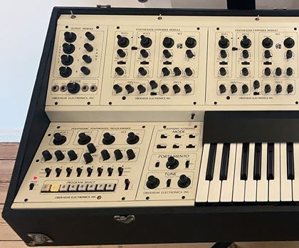 Oberheim-FVS-1 Four-Voice with Programmer